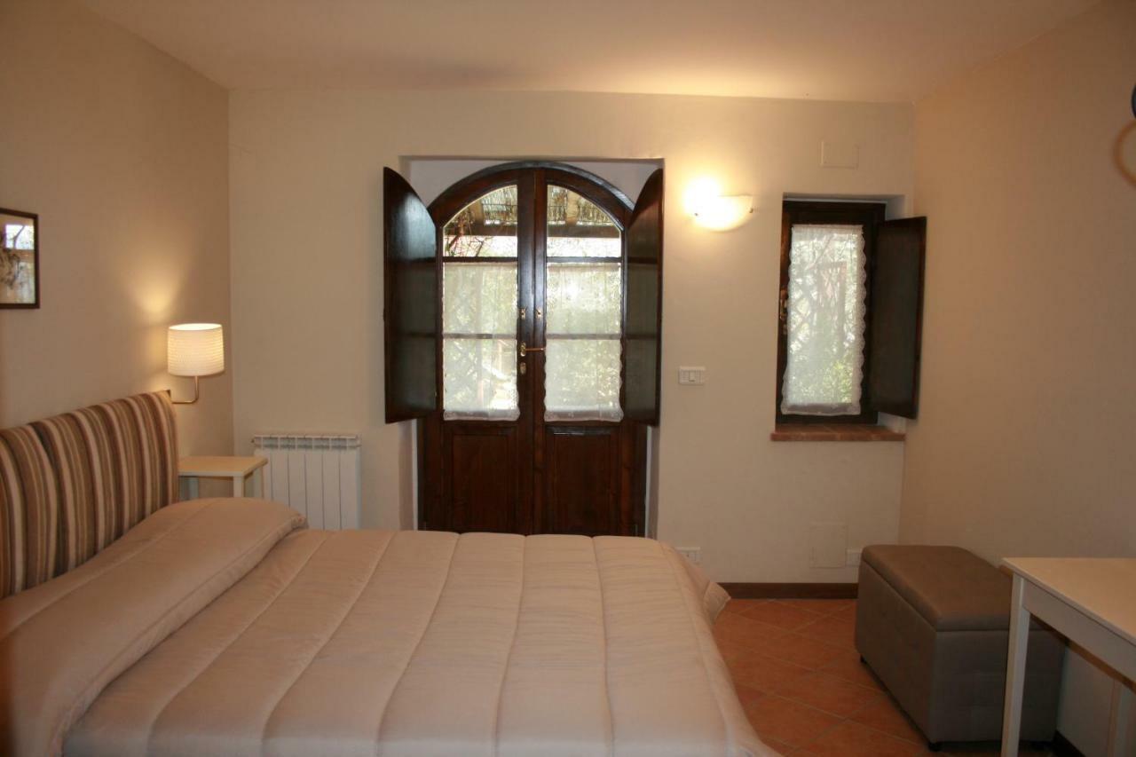 Hôtel Colleparadiso à Assise Extérieur photo